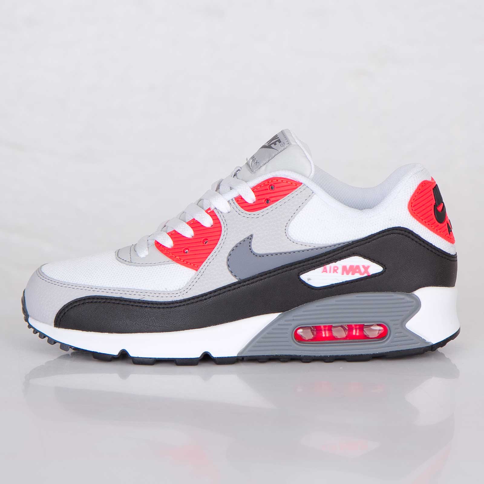 air max 90 red white grey