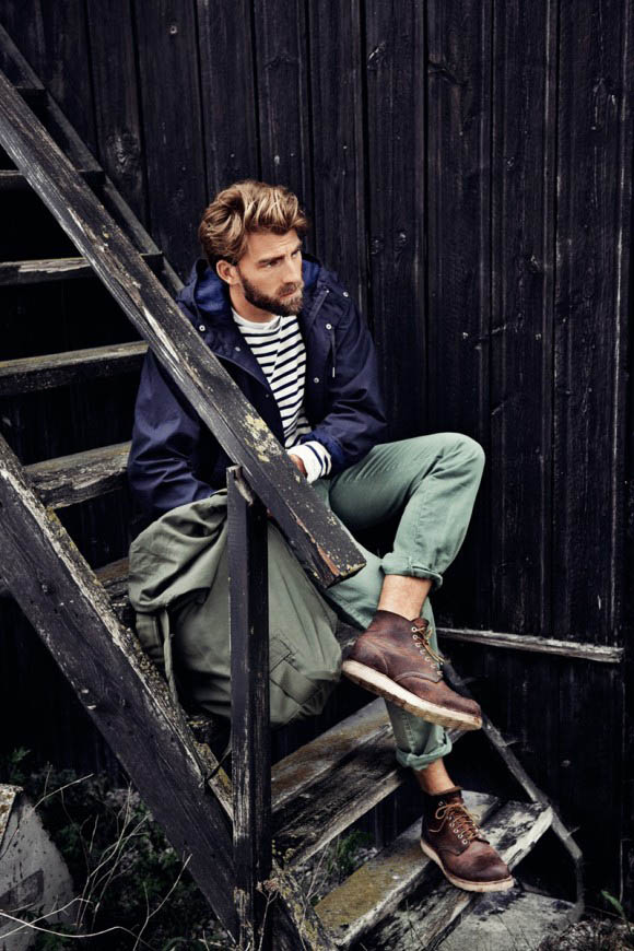 Beard & boots, cuffed chinos, Red Wing Heritage 8196 round toe