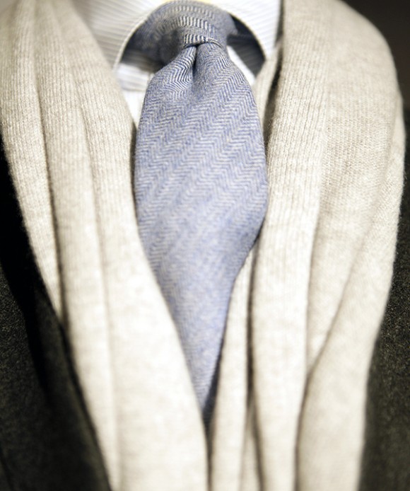light-blue-cashmere-herringbone-tie-wide-collar-shirt-scarf