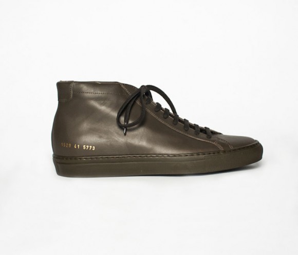 Unis x Common Projects 'Achilles Mid Sneakers'