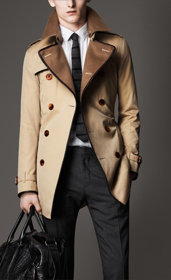 The Camel trench coat with dress pants | SOLETOPIA