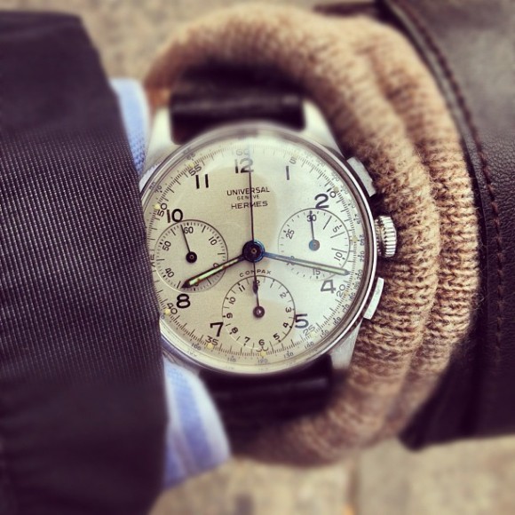 Vintage 1940 Universal geneve compax chronograph wrist watch Hermes