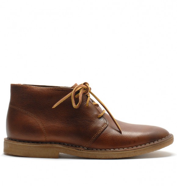 brass-seavees-3-eye-chukka-three-eyelets-instead-of-two-crepe-sole