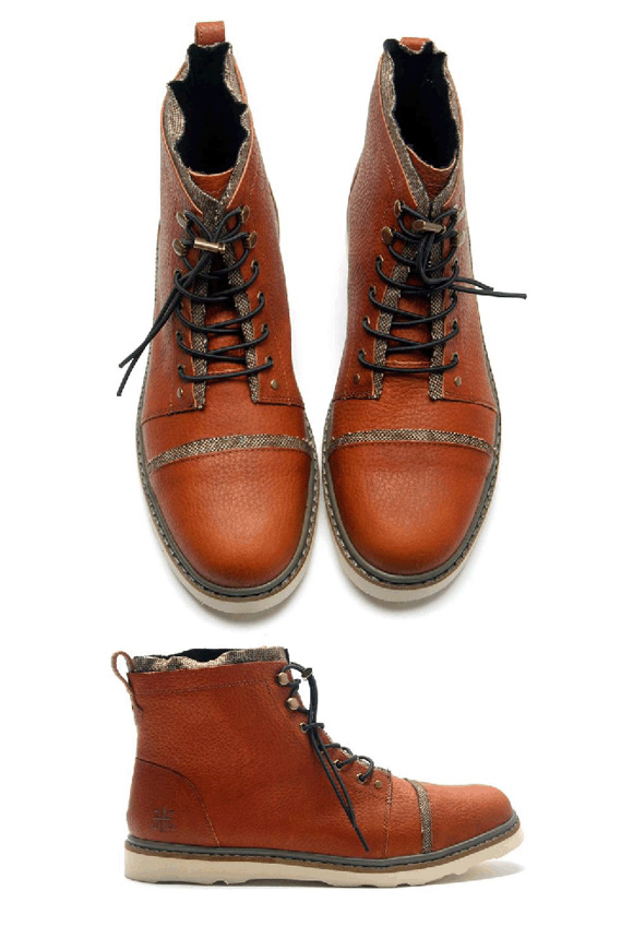 russet-red-cap-toe-boots-contrast-soles-elastic-band-laces