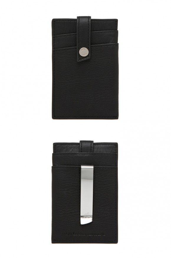 Want Les Essentiels De La Vie Kennedy Money Clip, gentleman never carries a change purse