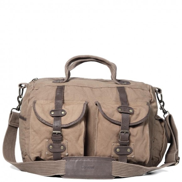 Stone Canvas Holdall bag from Barbour Rambo style
