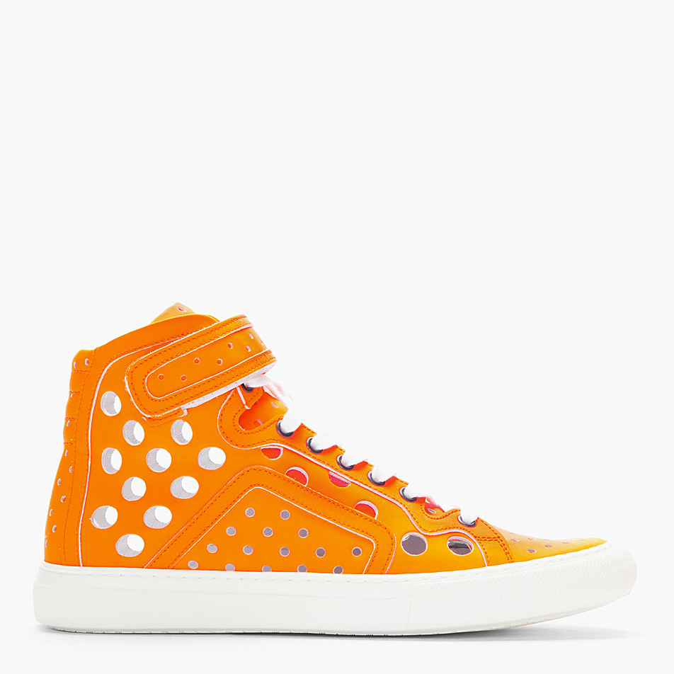 Sexy orange shoes with holes