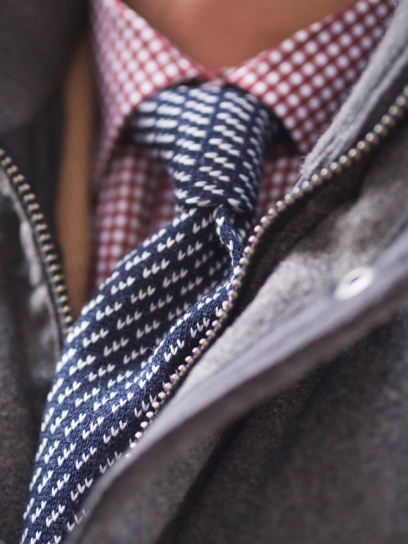Blue Knitted Mini Heart pattern tie | SOLETOPIA