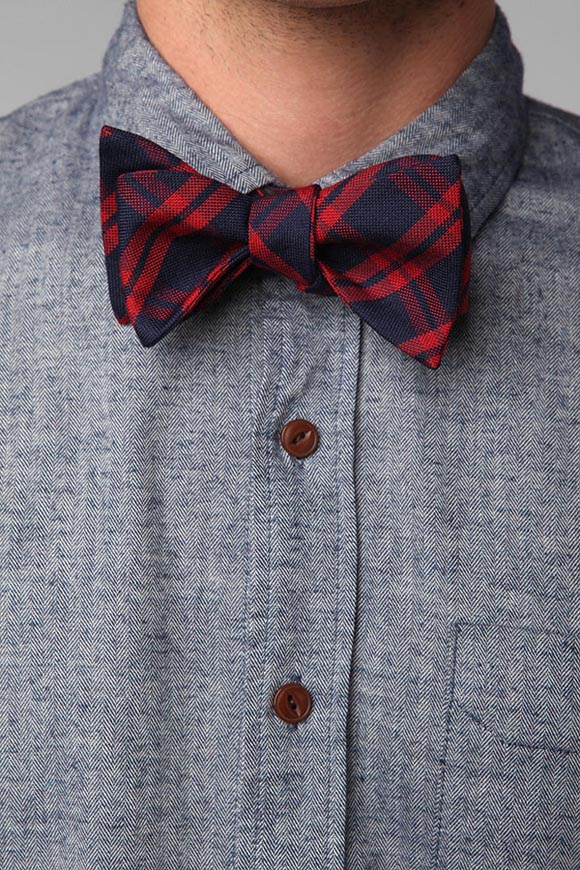 navy/red Tartan bow tie Chambray shirt brown buttons