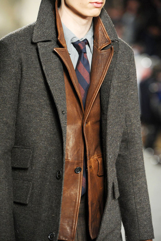 Notch lapel brown leather jacket + tweed coat men style