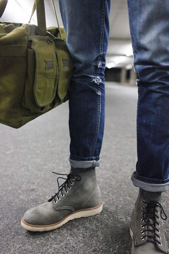 Urban Commando Style Army Green Duffel x Grey Suede Boots x Cuffed Jeans