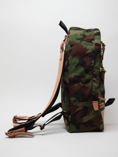 Camo backpack streetwear streetstyle