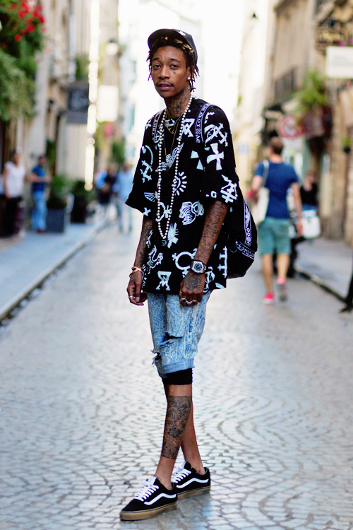 Wiz Khalifa Streetstyle vans tattoos menswear