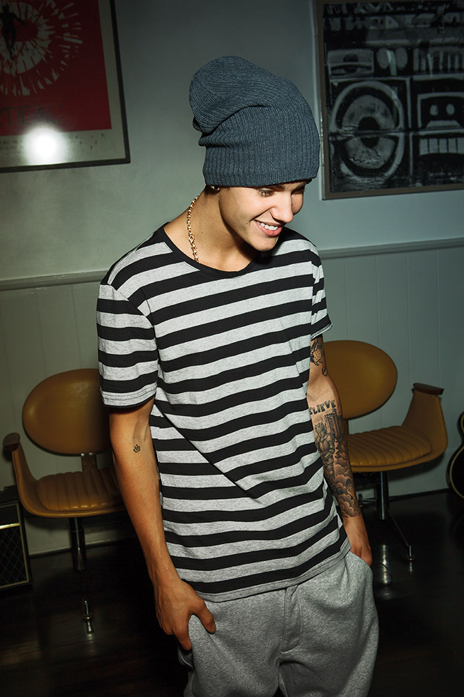 Justin Bieber Where's Waldo? stripe shirt x beanie x tattoos fashion