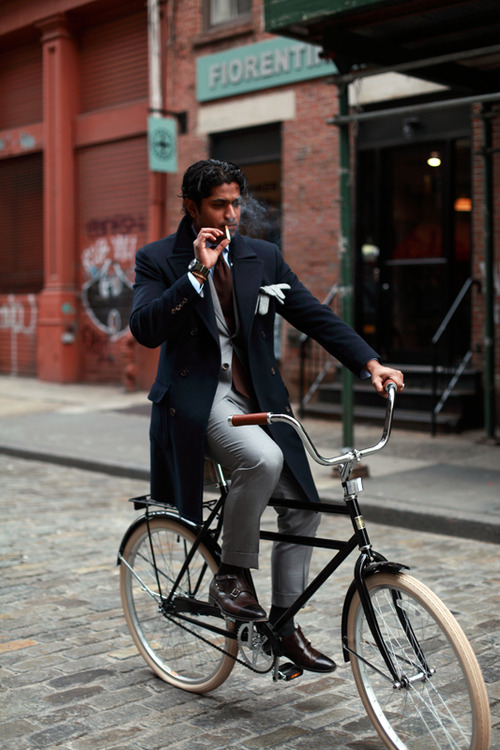 Smoking on a Bike grey suit navy coat streetstyle