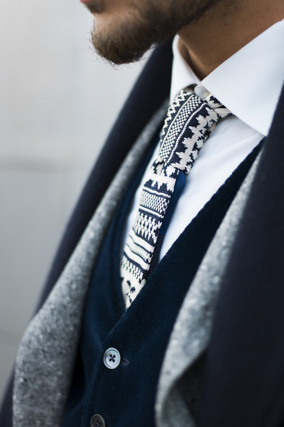 Dark Blue Knit Pattern Tie menswear