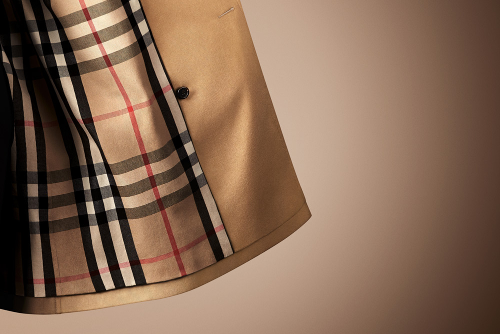 Classic Burberry Trench Coat tartan lined