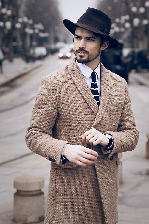 Seasnake Tie × Woven Coat, Dario Nanni Streetstyle