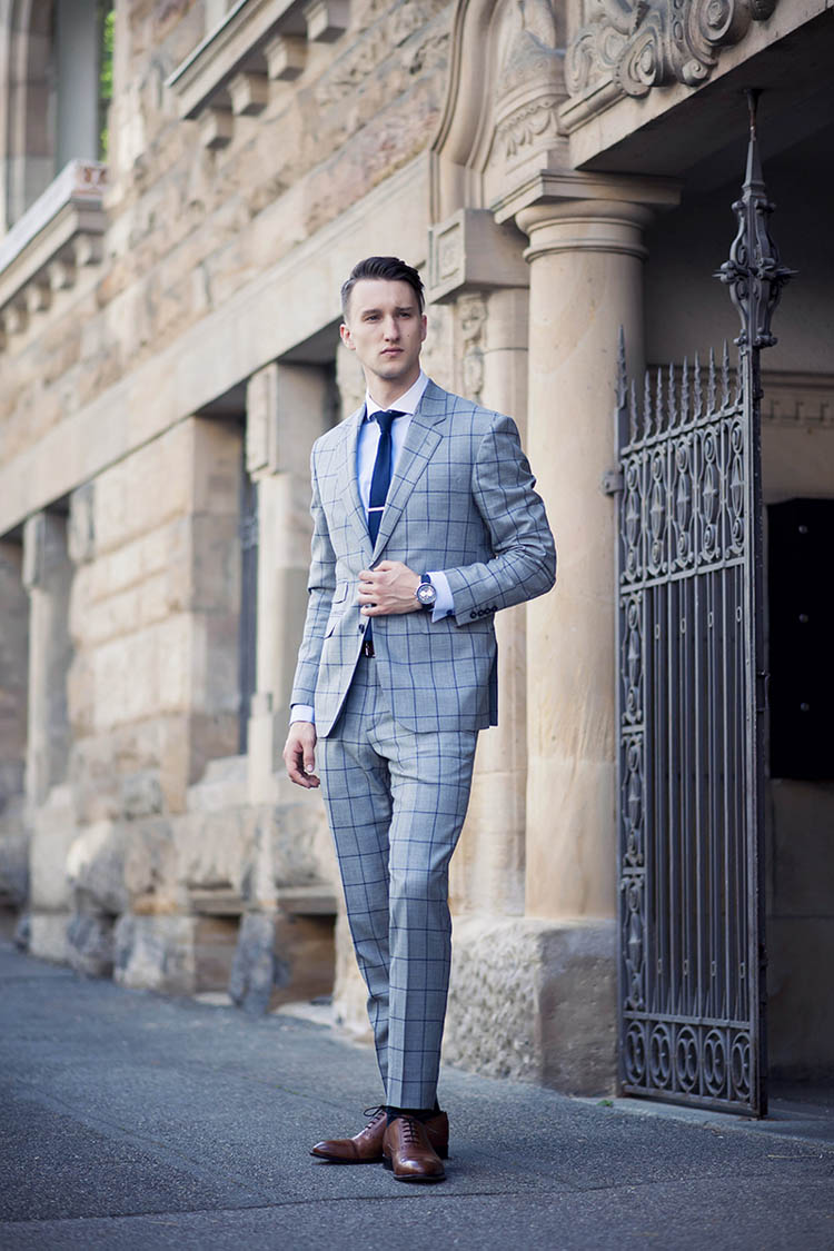 Plaid Streetstyle windowpane suit
