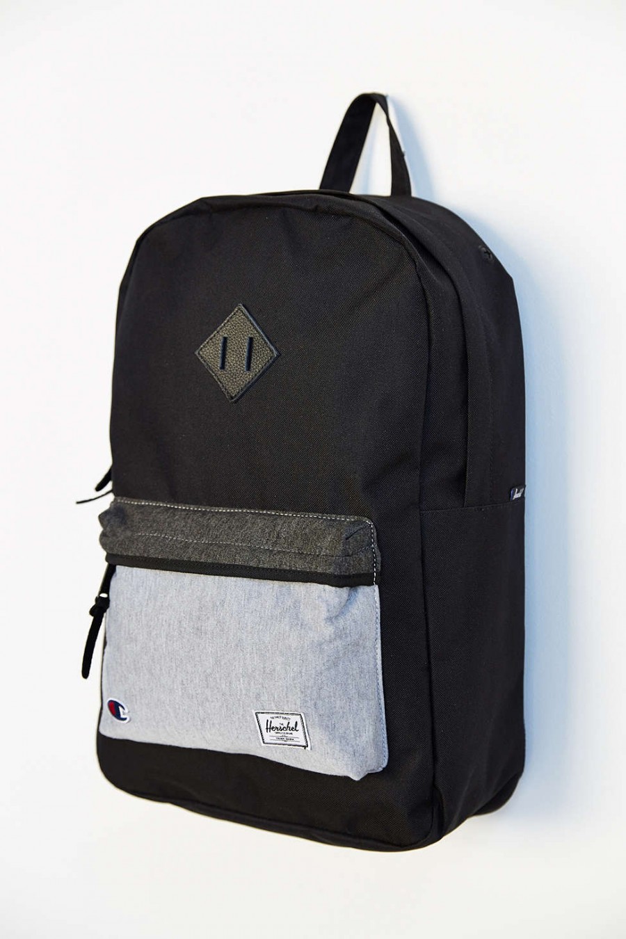 Herschel Supply Co. × Champion Backpack Blk | SOLETOPIA