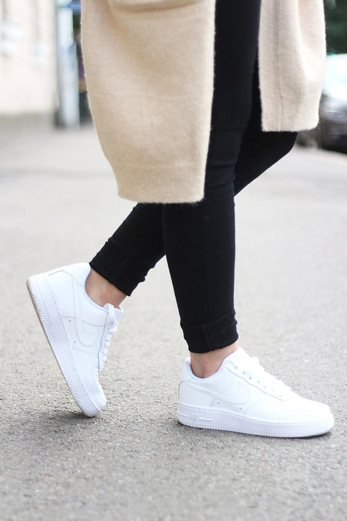 Nike Air Force 1 Streetstyle, white sneakers