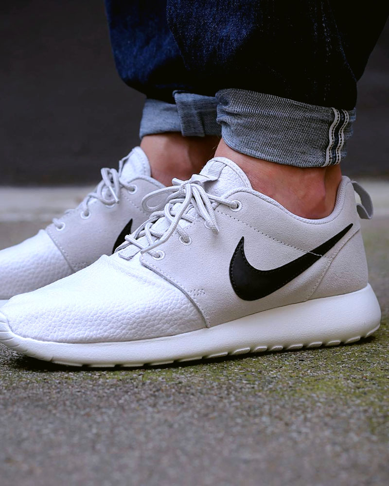 nike roshe suede