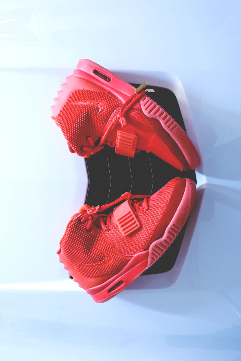 Nike Yeezy 2 'Red October'