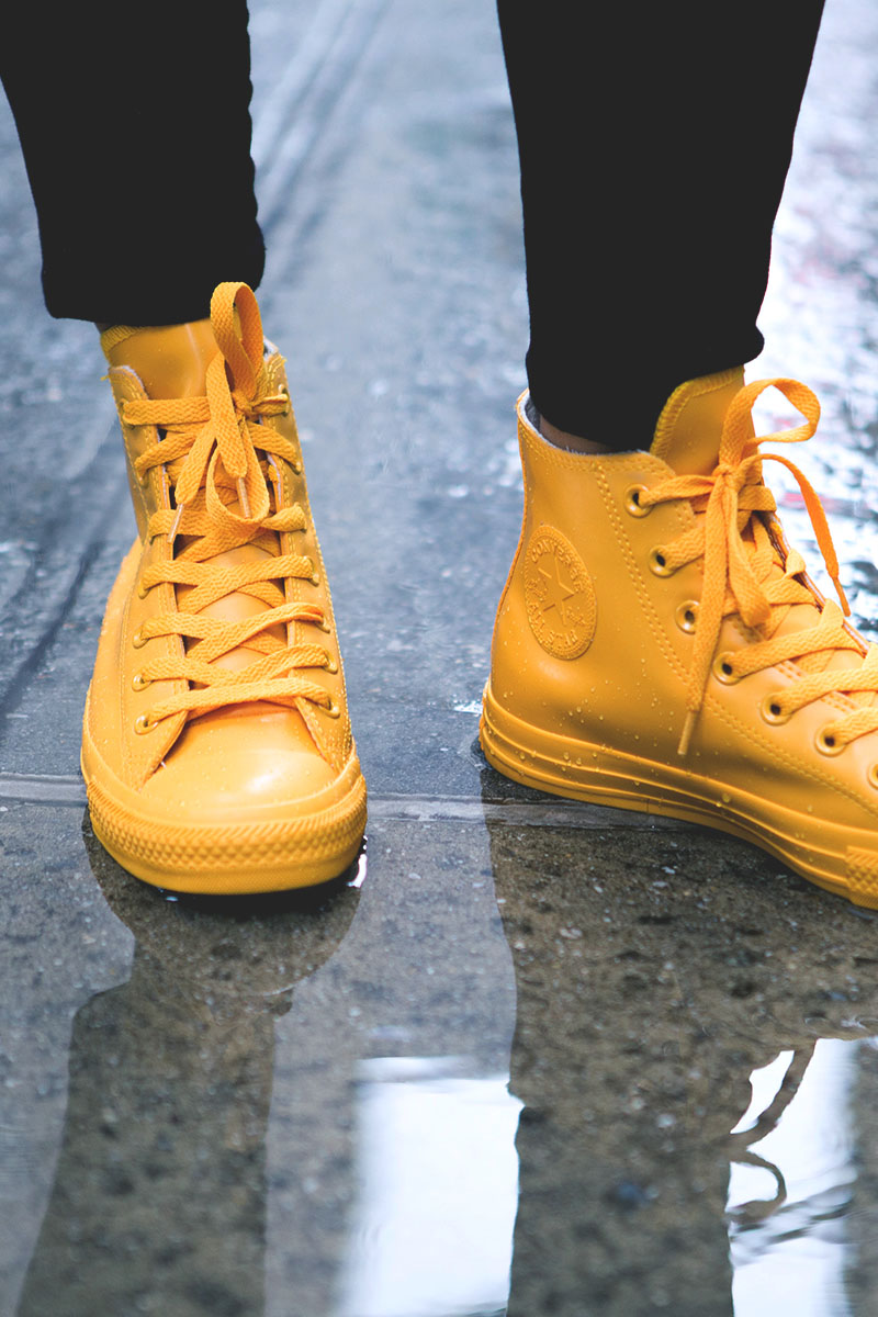 CONVERSE Taylor All-Star in Yellow | SOLETOPIA