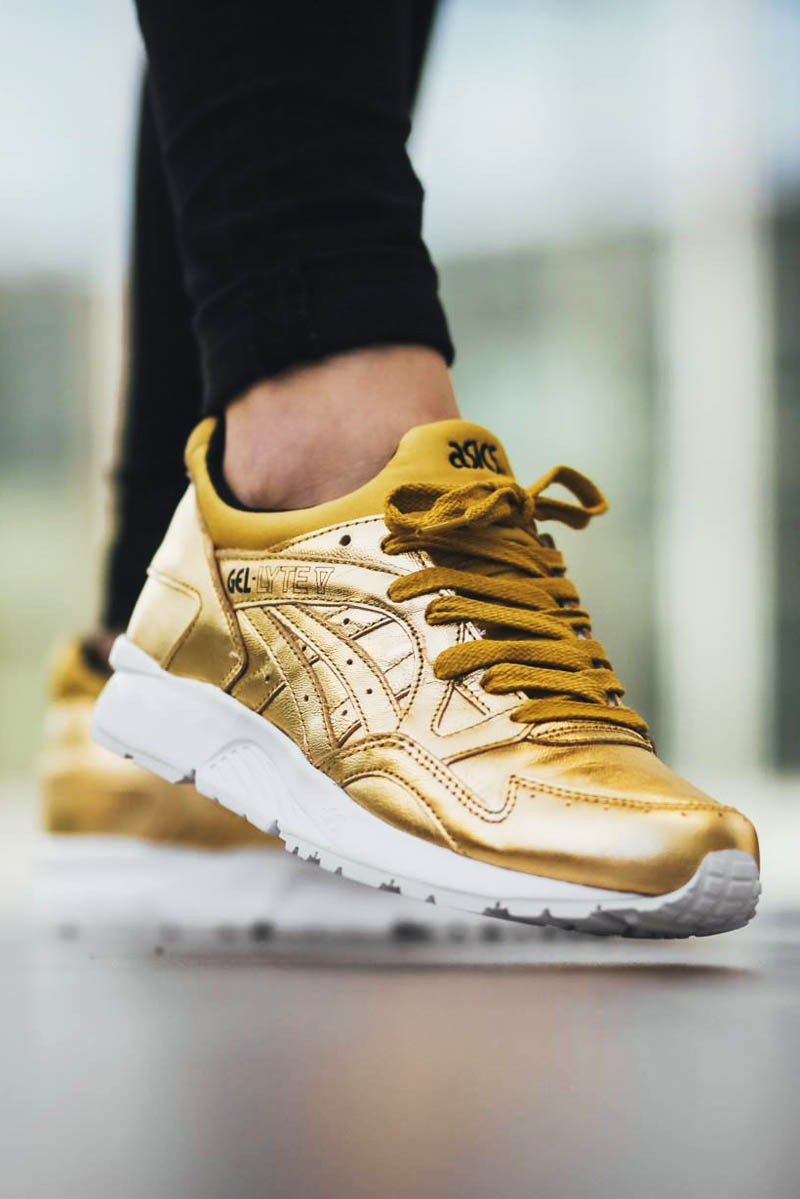 ASICS Gel Lyte 5s in #metallic #gold uppers and a white mid. Available now!