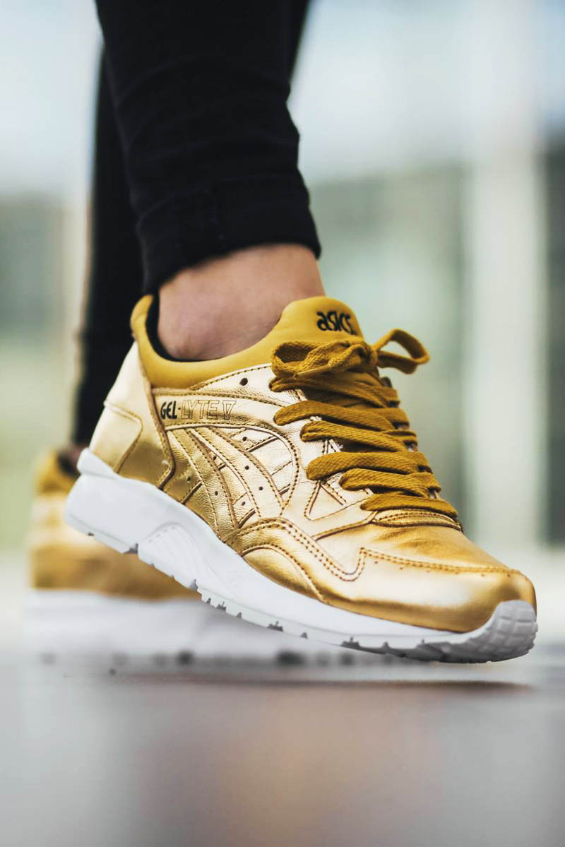 asics gel lyte metallic gold