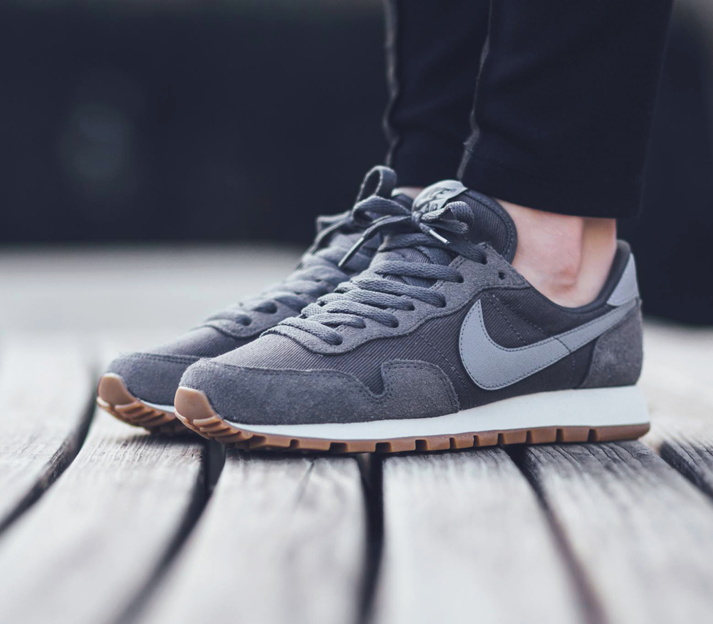 NIKE Air Pegasus 83 Dark Grey