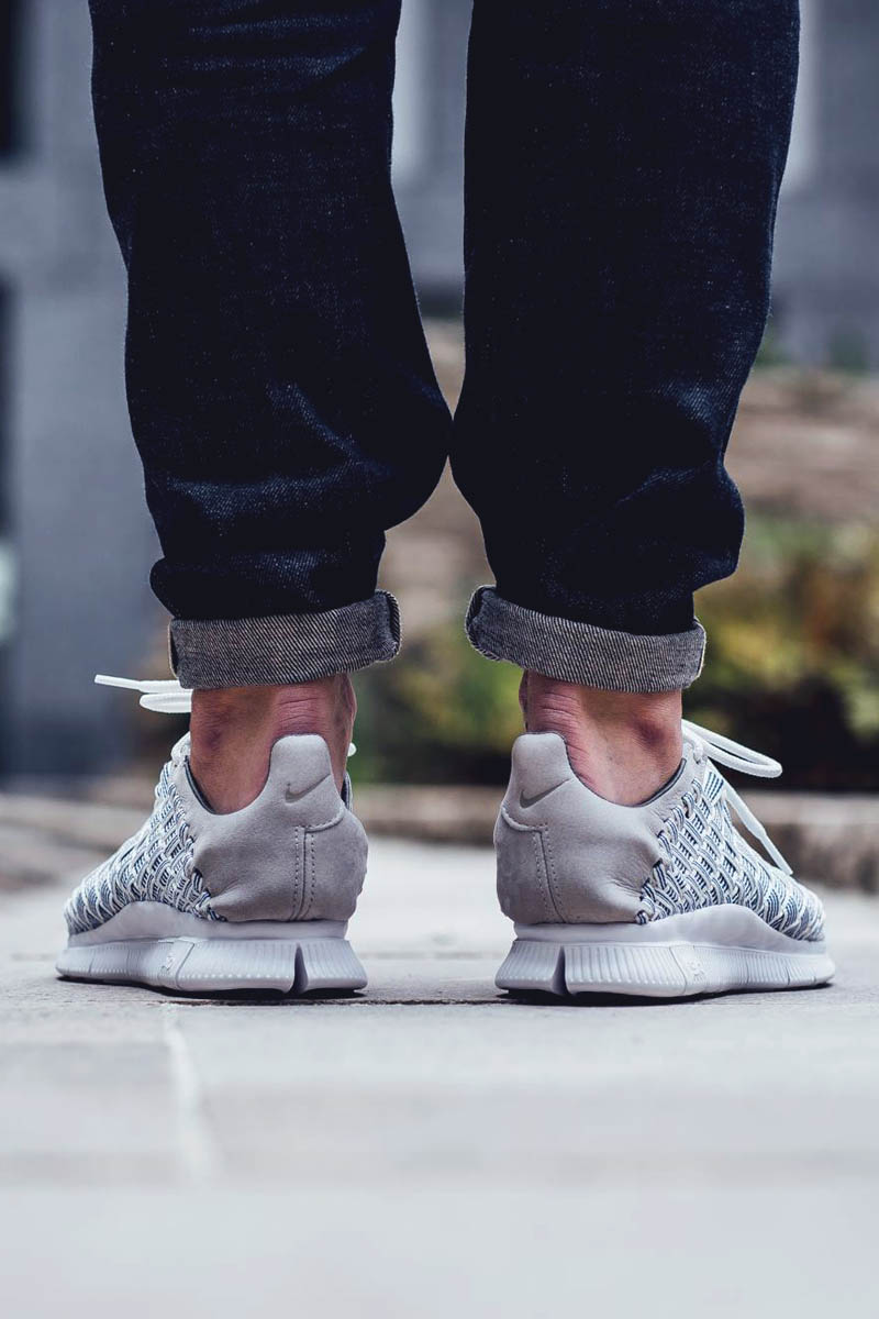 NIKE Free Inneva Woven Fountain White