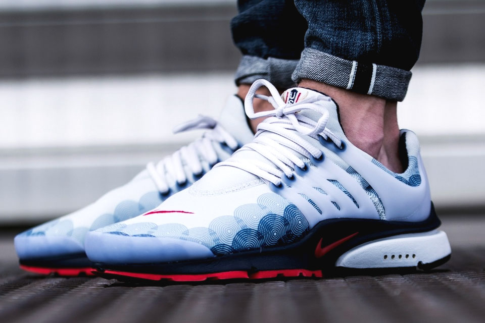 Its beautiful design will capture the attention of strangers wherever you go. Say hello to the Air Presto GPX ‘USA’