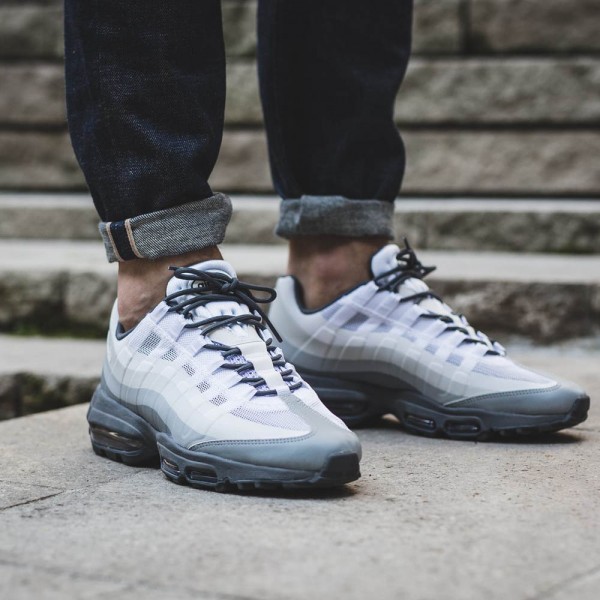 Nike Air Max 95 Stealth Wolf | SOLETOPIA