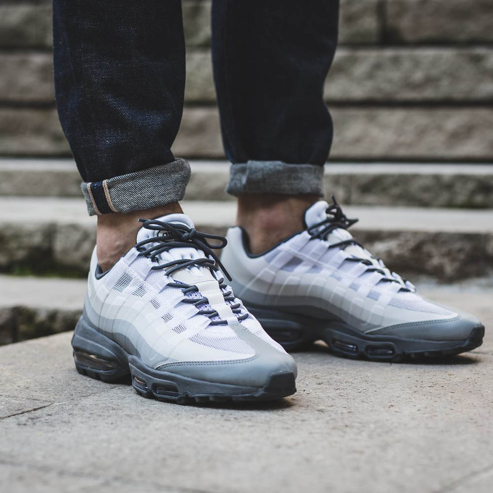 Nike Air Max 95 'Stealth Wolf'