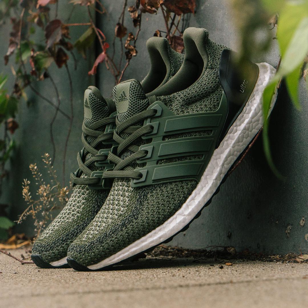 Ultra Boost Olive